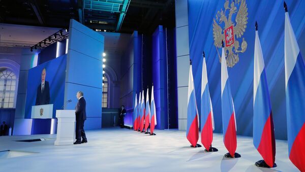 Presidente russo, Vladimir Putin, durante seu discurso anual perante a Assembleia Federal no Manège de Moscou, 21 de abril de 2021 - Sputnik Brasil
