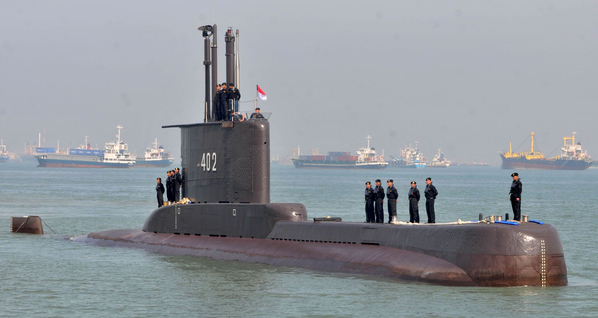'Expressamos nossa profunda tristeza': Indonésia declara submarino desaparecido como afundado - Sputnik Brasil, 1920, 25.04.2021