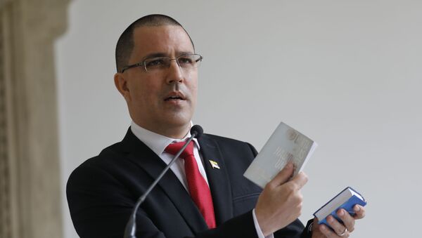 Jorge Arreaza, ministro das Relações Exteriores da Venezuela, dá coletiva de imprensa em seu escritório em Caracas, Venezuela, 24 de fevereiro de 2021 - Sputnik Brasil