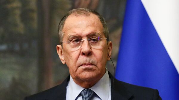 Em Moscou, o ministro das Relações Exteriores da Rússia, Sergei Lavrov, participa de uma coletiva de imprensa, em 26 de abril de 2021 - Sputnik Brasil