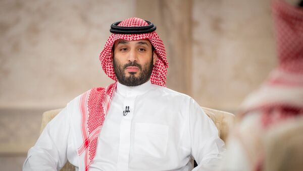 Príncipe herdeiro da Arábia Saudita, Mohammed bin Salman, fala durante entrevista de televisão em Riad, Arábia Saudita, 27 de abril de 2021 - Sputnik Brasil