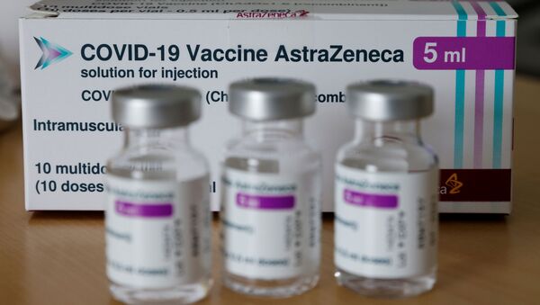 Frascos da vacina anti-COVID-19 da AstraZeneca em Viena, Áustria, 30 de abril de 2021 - Sputnik Brasil