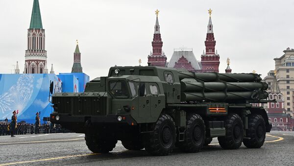 Lançador múltiplo de foguetes Tornado-S durante a Parada da Vitória em Moscou, Rússia, 9 de maio de 2021 - Sputnik Brasil