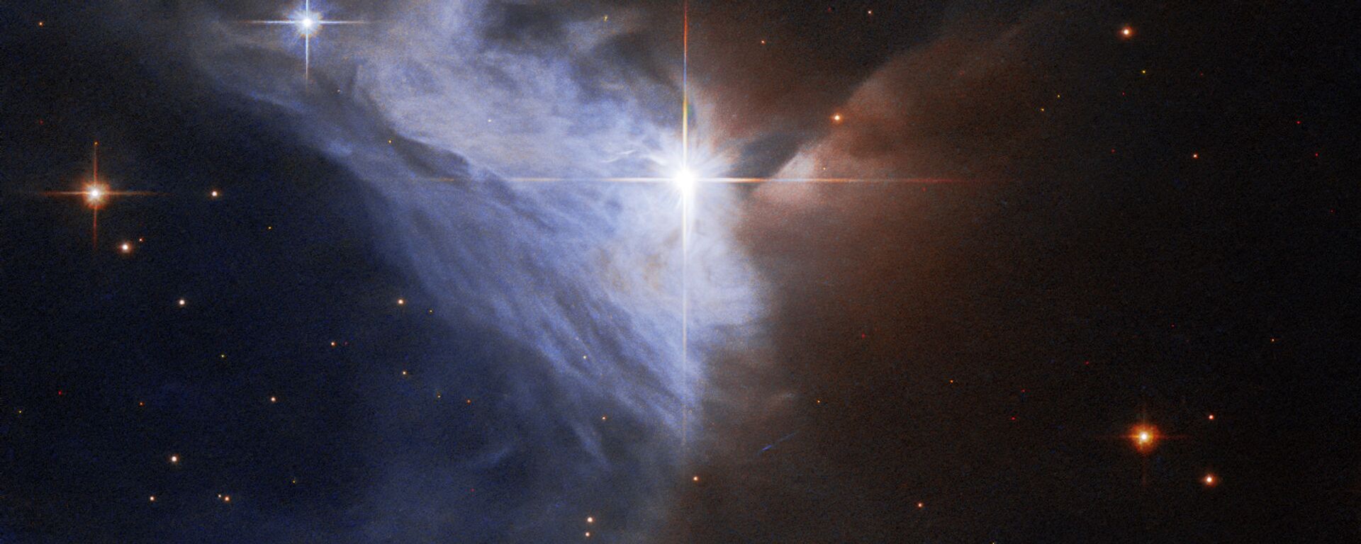 Nebulosa de emissão NGC 2313 - Sputnik Brasil, 1920, 04.11.2021
