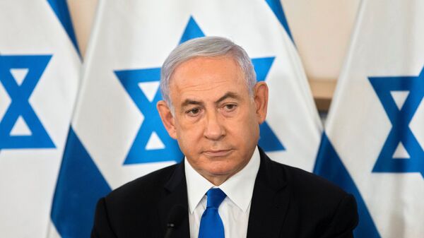 Primeiro-ministro de Israel, Benjamin Netanyahu, durante o briefing com embaixadores em base militar em Tel Aviv, Israel, 19 de maio de 2021 - Sputnik Brasil