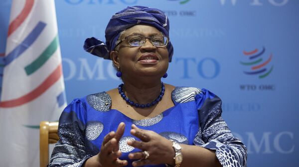 A diretora-geral da OMC, Ngozi Okonjo-Iweala - Sputnik Brasil