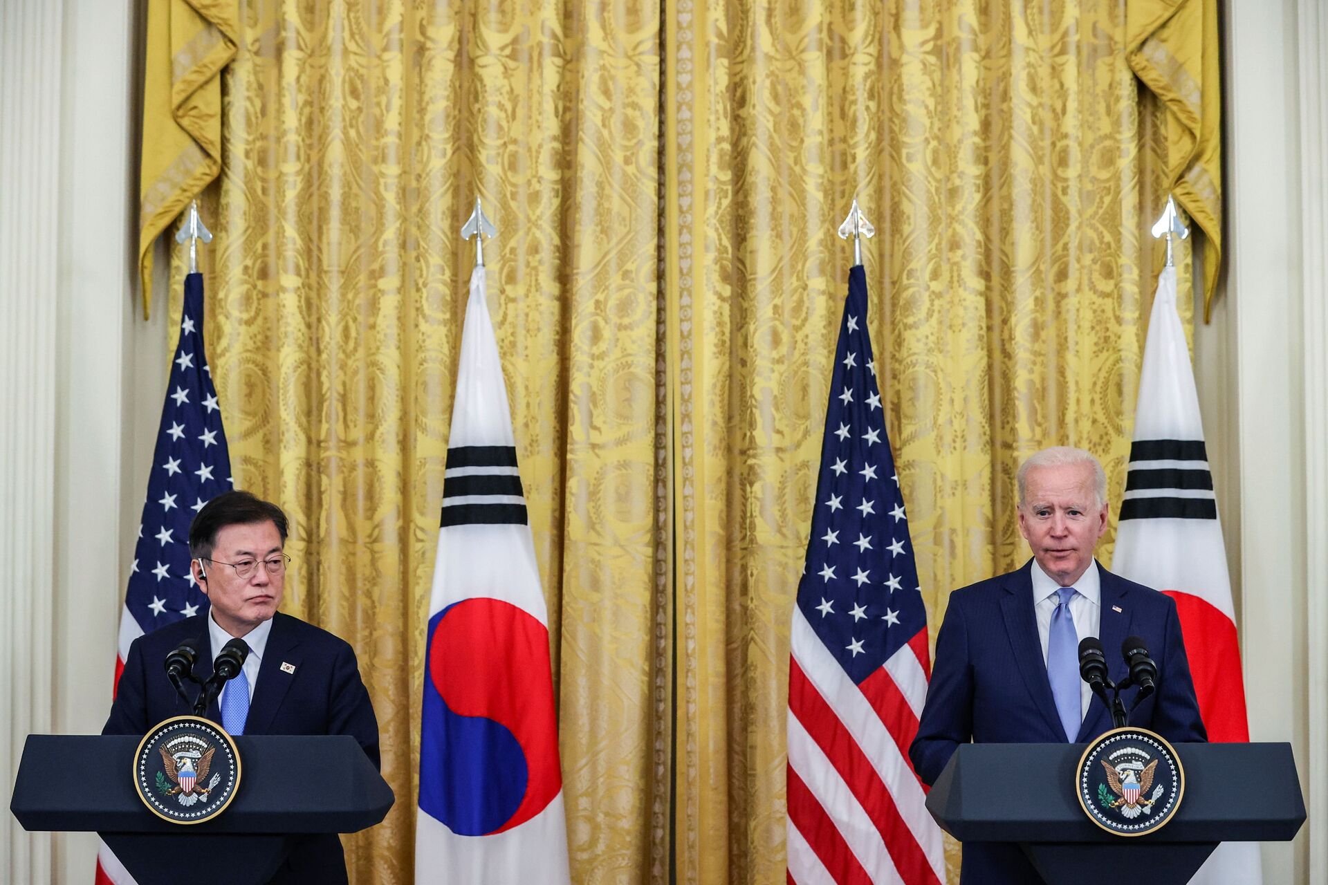 Biden afirma que só se encontrará com Kim Jong-un se ele aceitar desnuclearização - Sputnik Brasil, 1920, 22.05.2021