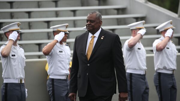 Lloyd J. Austin III, secretário de Defesa dos Estados Unidos, durante formatura na Academia Militar de West Point, em Nova York, em 22 de maio de 2021 - Sputnik Brasil