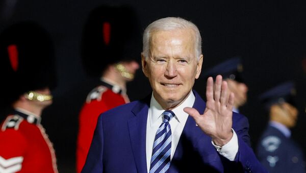 Presidente Joe Biden chega ao aeroporto de Newquay em Cornualha, Reino Unido, 9 de junho de 2021 - Sputnik Brasil