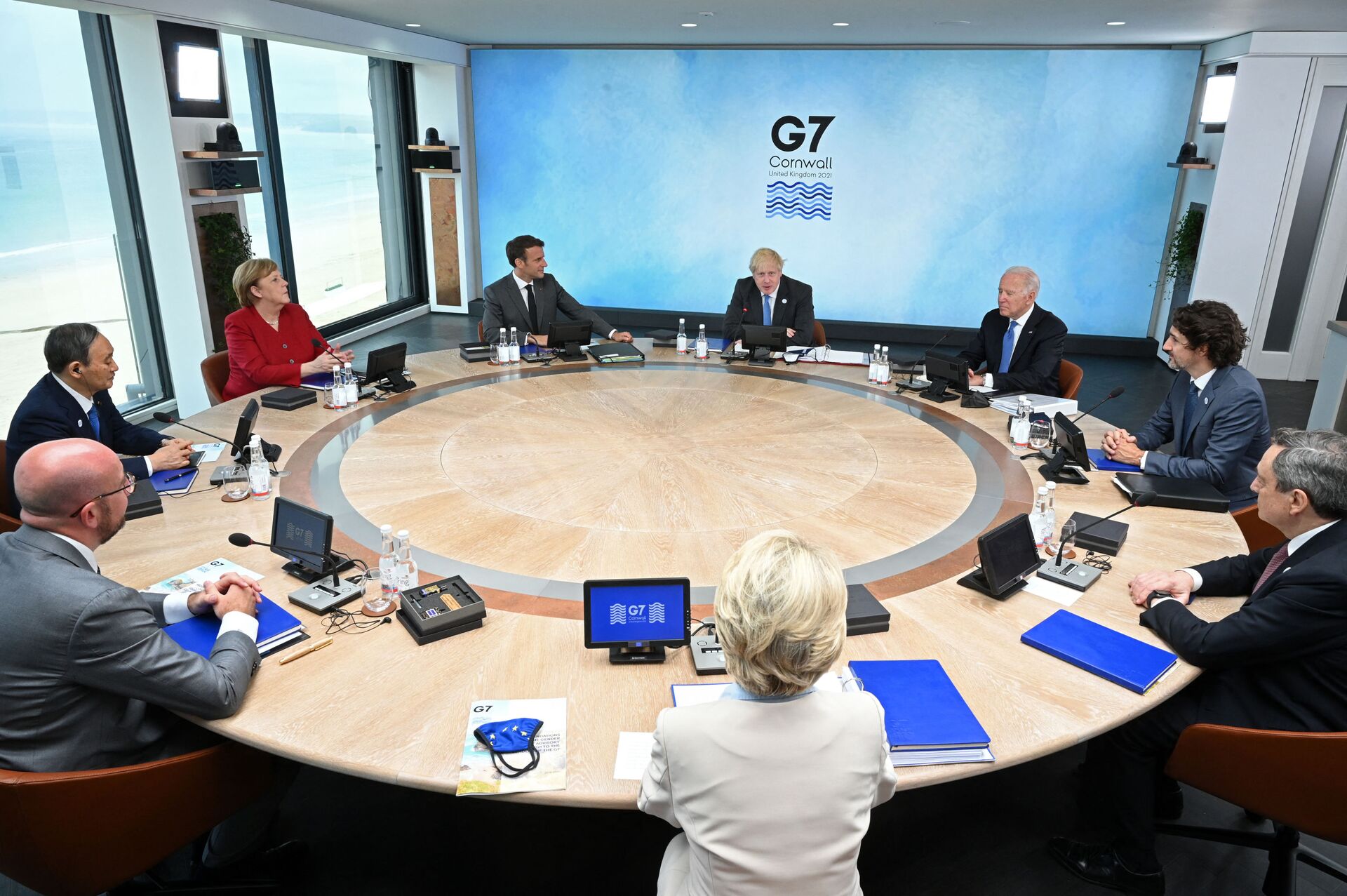 China rebate G7: já passou o tempo em que decisões globais eram ditadas por pequeno grupo de países - Sputnik Brasil, 1920, 14.06.2021