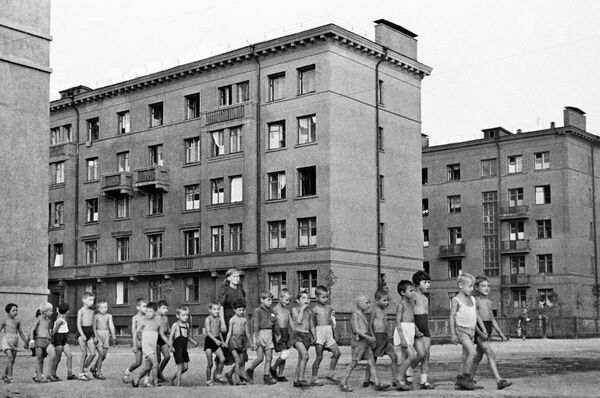 Crianças nas ruas de Moscou em 23 de junho de 1941 - Sputnik Brasil