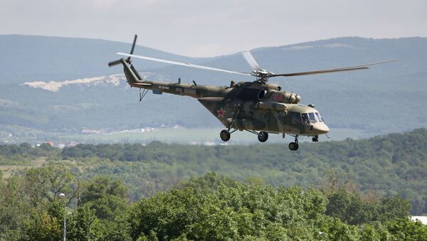 Helicóptero Mi-8 durante exercícios militares no polígono Raevsky, perto de Novorossiysk, Rússia - Sputnik Brasil
