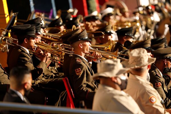 Banda militar no desfile militar dedicado ao Dia da Independência da Venezuela, em Caracas, 5 de julho de 2021 - Sputnik Brasil
