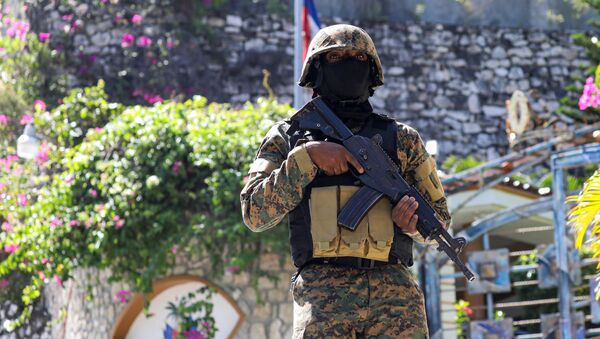 Polícia haitiana investiga ataque à residência do presidente do Haiti, Jovenel Moïse, que resultou na sua morte - Sputnik Brasil
