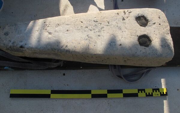 Fragmento dos restos de um antigo navio militar descoberto em cidade submersa no Egito - Sputnik Brasil