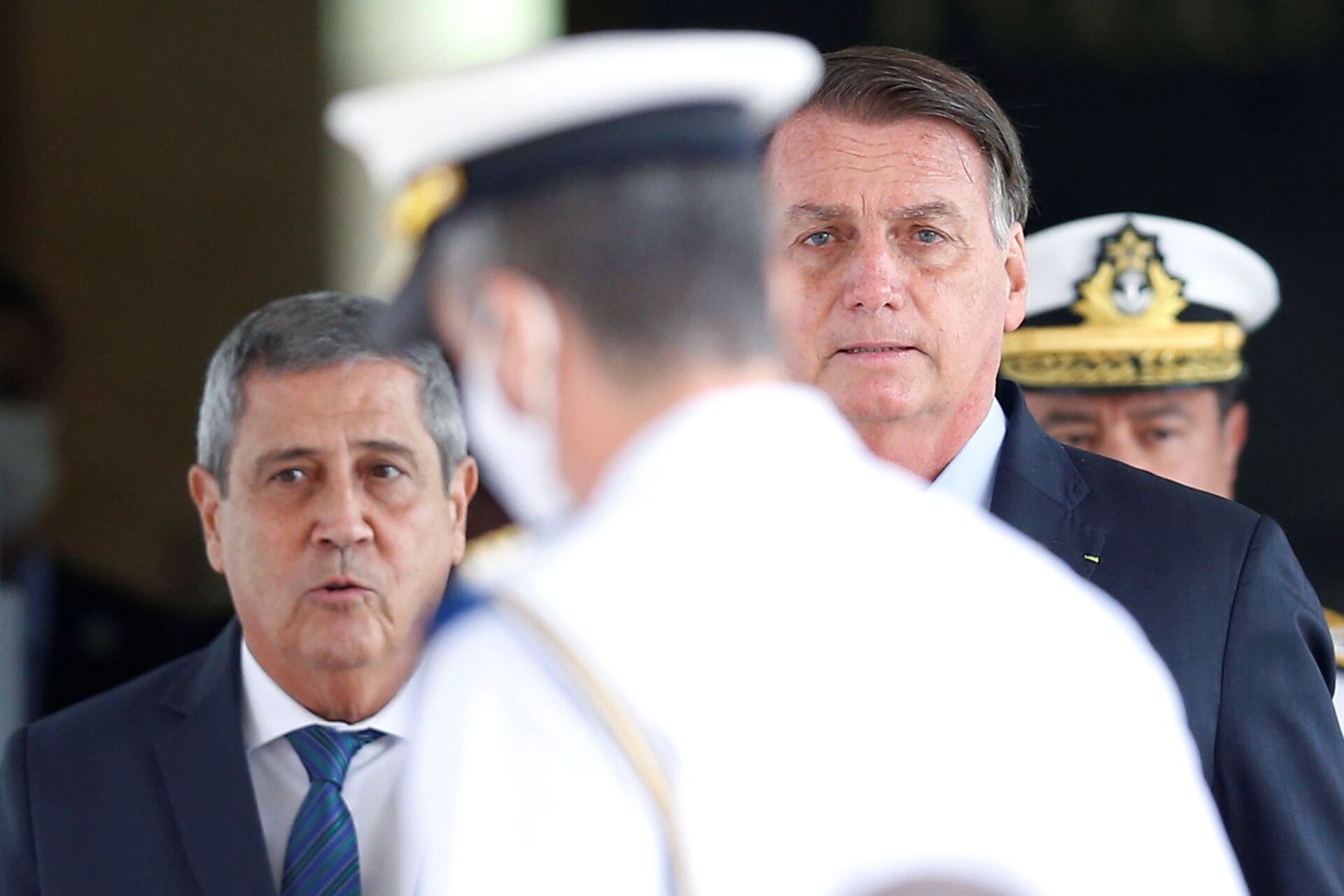 Presidente Jair Bolsonaro e ministro da Defesa Walter Souza Braga Netto após encontro em Brasília, 22 de julho de 2021 - Sputnik Brasil, 1920, 19.04.2022