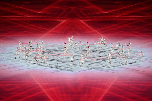 Dançarinos se apresentam durante a cerimônia de abertura dos Jogos Olímpicos de Tóquio 2020, em 23 de julho de 2021 - Sputnik Brasil