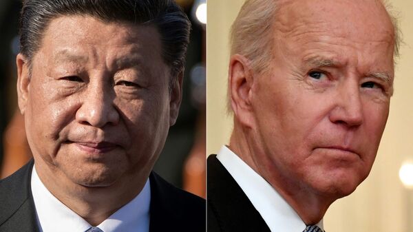 Combinação de fotos de arquivo com o presidente chinês Xi Jinping (E) e o presidente dos EUA, Joe Biden - Sputnik Brasil