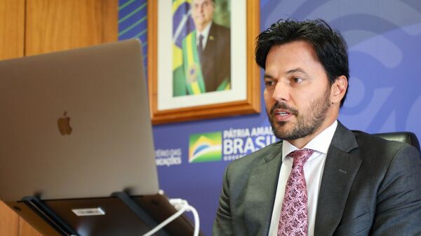 Ministro das Comunicações, Fábio Faria, durante webinar de lançamento da campanha Antene-se, da Associação Brasileira de Infraestrutura para as Telecomunicações (Abrintel), em 4 de maio de 2021 - Sputnik Brasil