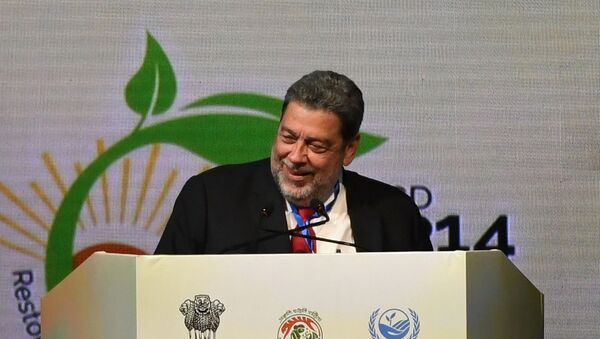 Primeiro-ministro de São Vicente e Granadinas, Ralph Gonsalves, falando na reunião da Convenção das Nações Unidas de Combate à Desertificação, na Índia, em 9 de setembro de 2019 - Sputnik Brasil