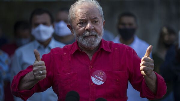 Lula em discurso em São Bernardo do Campo, São Paulo, em 20 de novembro de 2020 - Sputnik Brasil