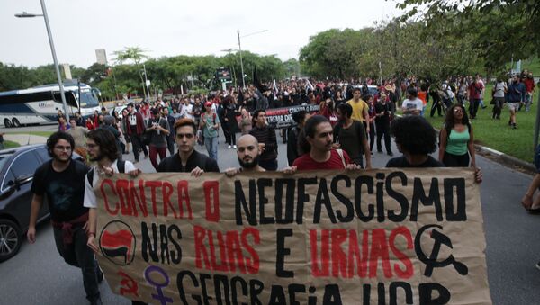 Ato dos estudantes da da Universidade de São Paulo, contra a eleição de Jair Messias Bolsonaro. Foto de arquivo - Sputnik Brasil