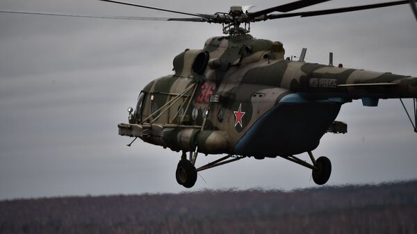 Helicóptero Mi-17 russo durante exercícios militares na região de Nizhny Novgorod, Rússia - Sputnik Brasil
