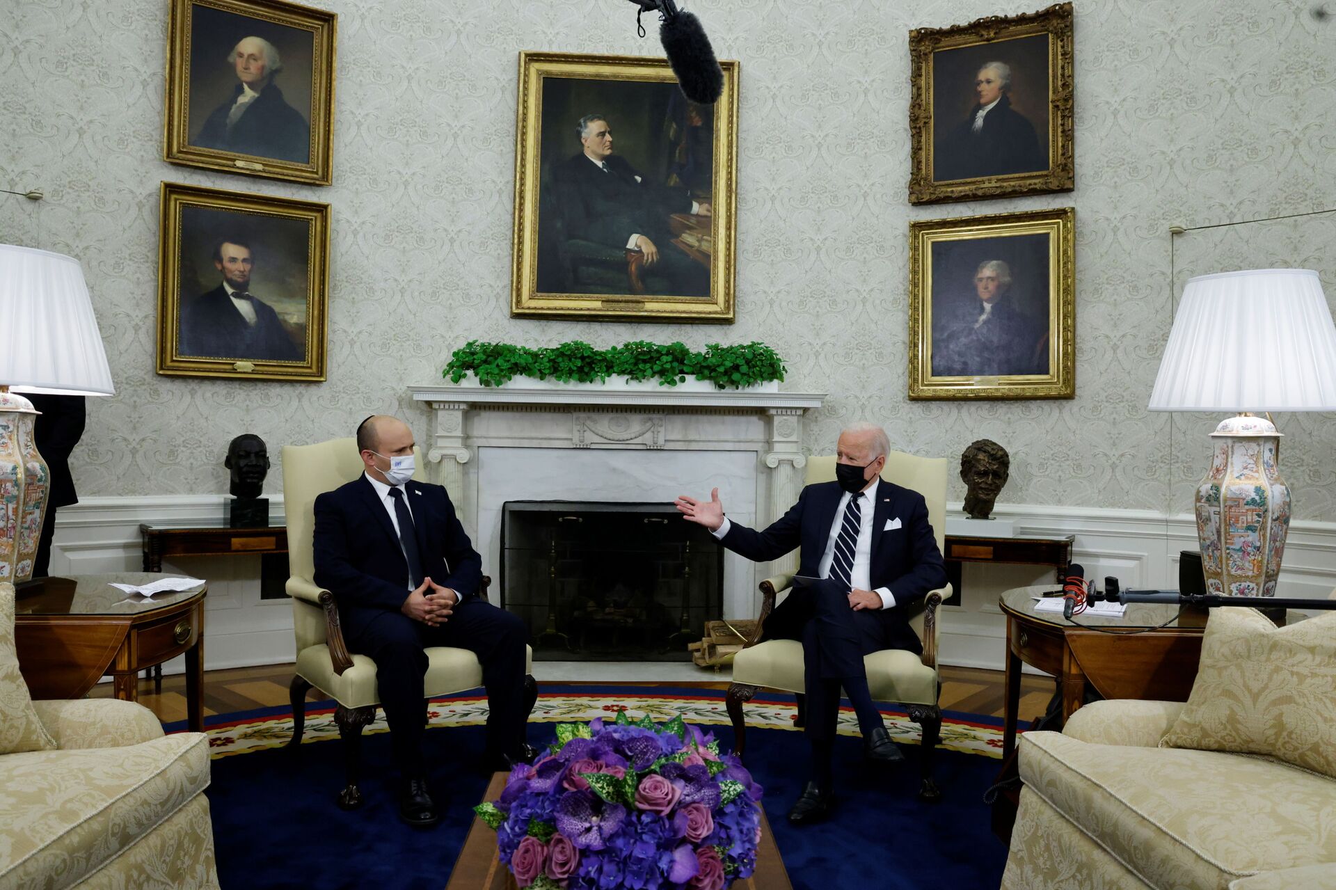 Após declarações de Biden em encontro com Bennett, Irã diz que EUA ameaçaram 'ilegalmente' Teerã - Sputnik Brasil, 1920, 28.08.2021