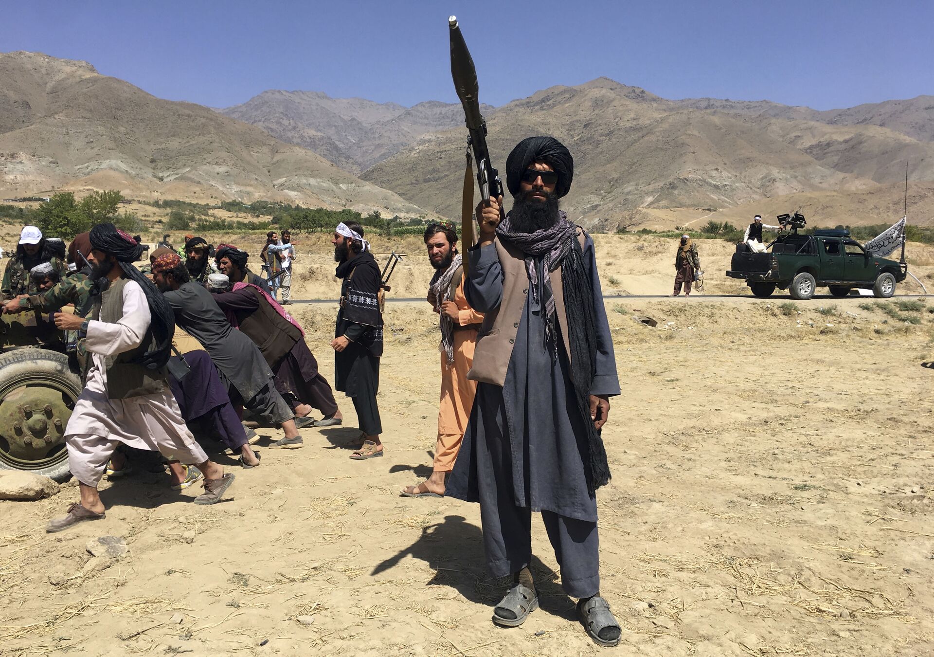 Combatentes do Talibã na província de Panjshir, Afeganistão, 8 de setembro de 2021 - Sputnik Brasil, 1920, 09.11.2021