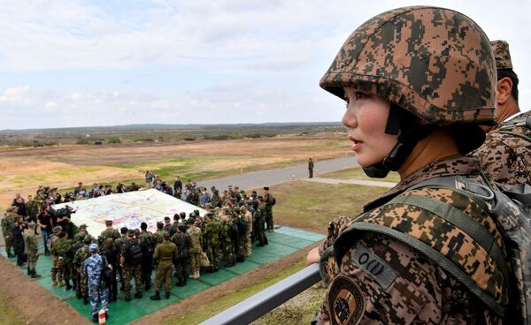 Militar do Exército da Mongólia durante a etapa principal dos exercícios militares Zapad 2021, no polígono de Mulino, região de Nizhny Novgorod, Rússia. - Sputnik Brasil