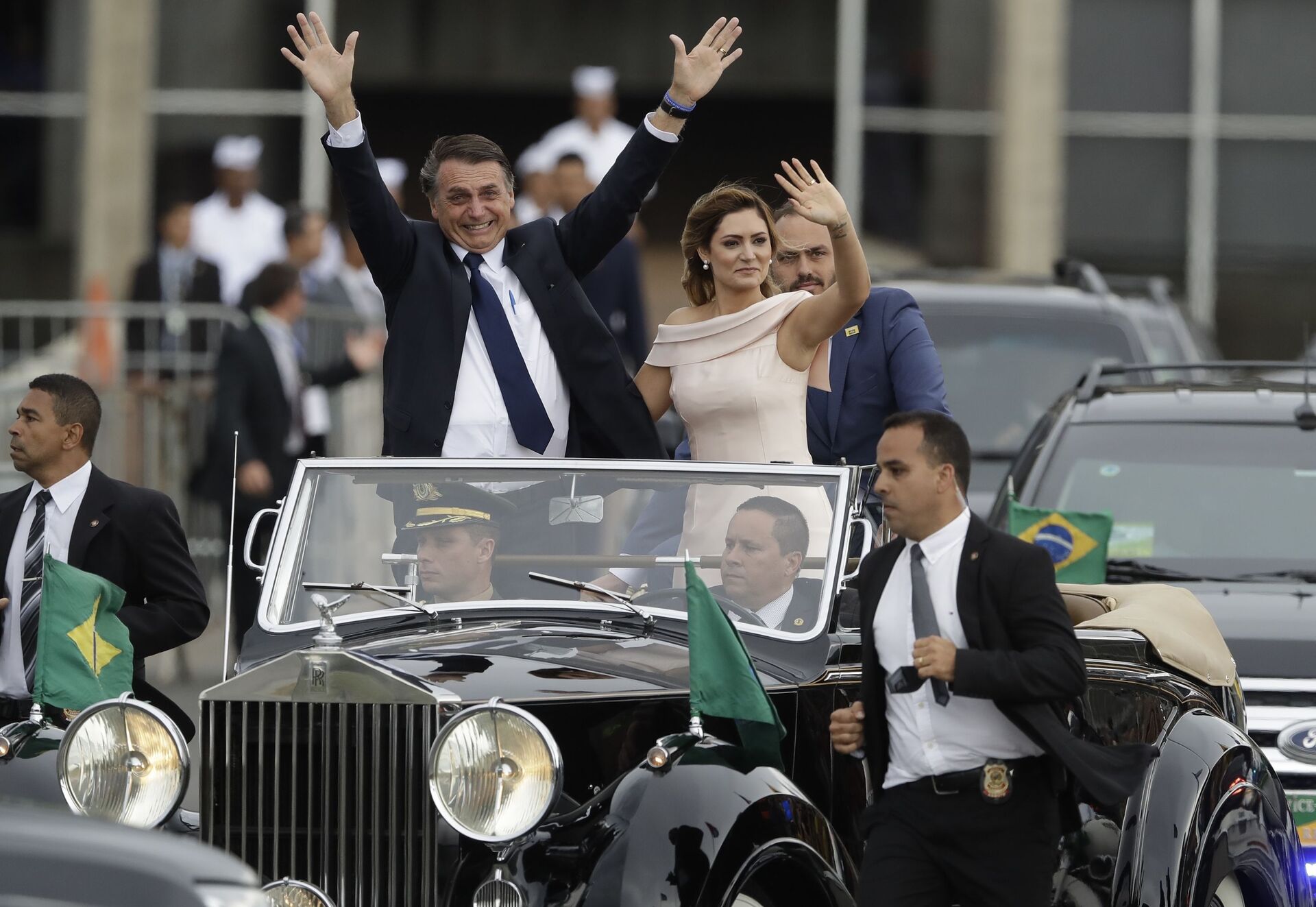 Presidente Jair Bolsonaro e primeira-dama Michelle no dia da posse, Brasília, 1º de janeiro de 2021 - Sputnik Brasil, 1920, 09.11.2021
