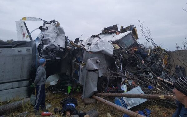 Avião L-410 caiu com 23 pessoas a bordo na república do Tatarstão, Rússia, 10 de outubro de 2021. - Sputnik Brasil