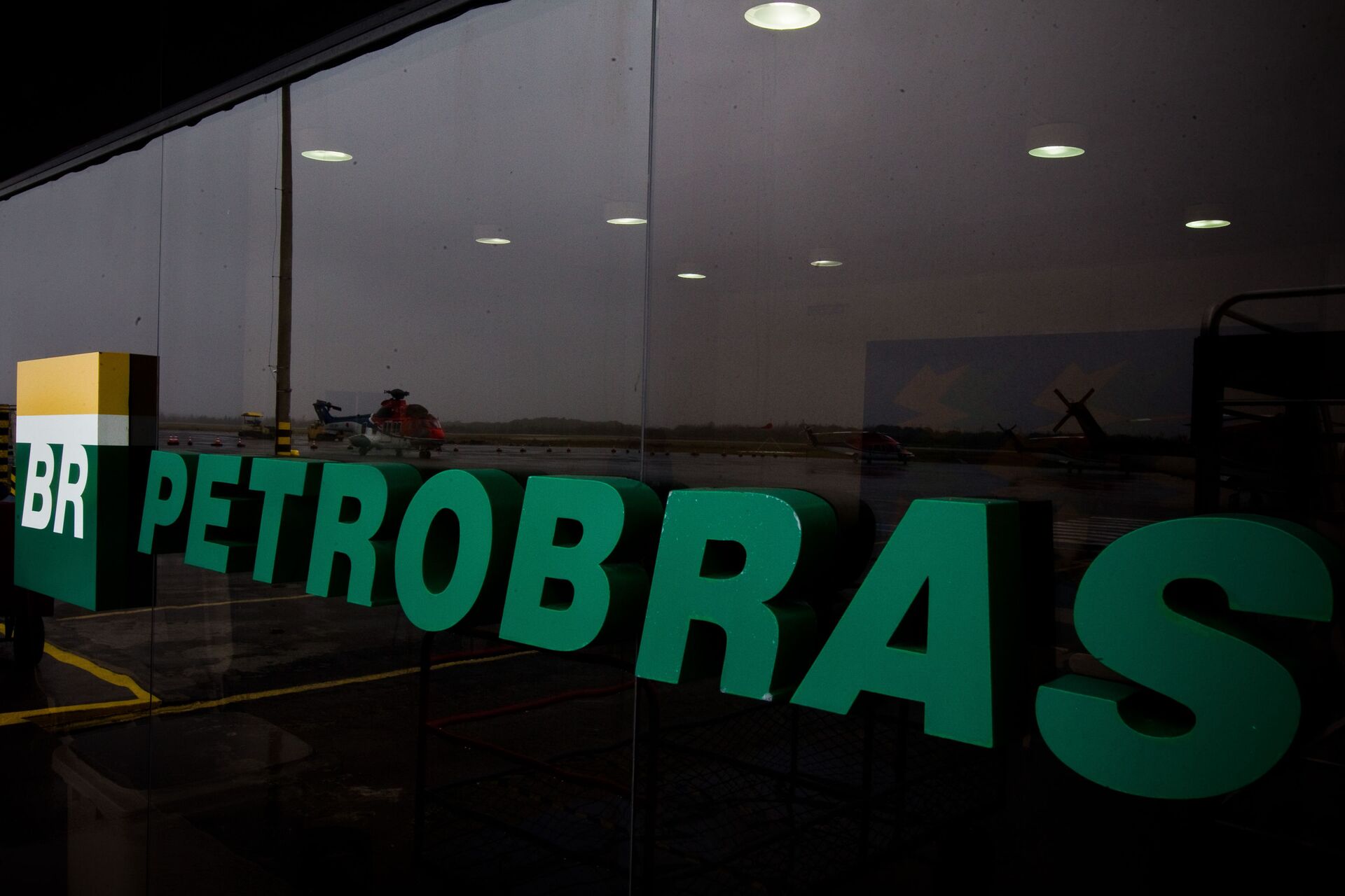 Aeroporto internacional de Cabo Frio cresce impulsionado pelas operacoes do setor de petroleo e gás, principalmente, Petrobras - Sputnik Brasil, 1920, 14.07.2022