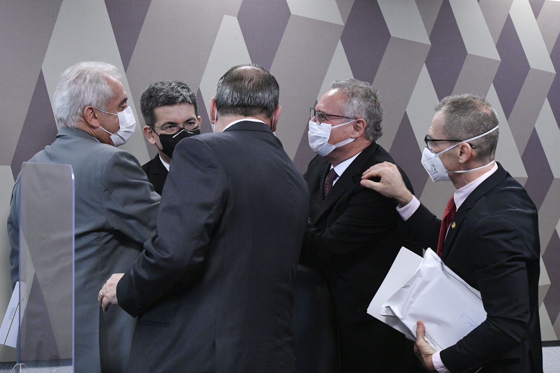 Membros da CPI da Covid no Senado, 20 de outubro de 2021 - Sputnik Brasil, 1920, 09.11.2021
