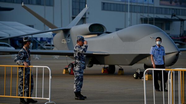 Novo drone chinês de reconhecimento WZ-7 - Sputnik Brasil