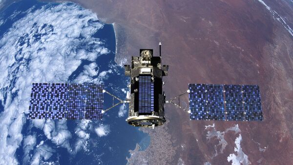 Satélite dos EUA sobrevoando a Terra (foto de arquivo) - Sputnik Brasil
