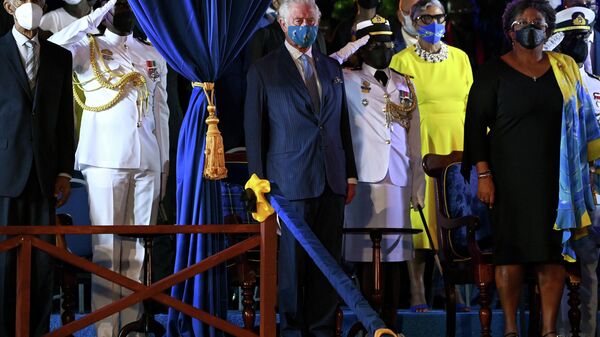 Cerimônia pública de tomada de posse presidencial em que Barbados se torna uma república, em Bridgetown, capital da nação insular
 - Sputnik Brasil