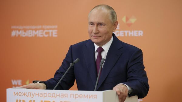 Vladimir Putin, presidente da Rússia, participa de cerimônia por videoconferência em Moscou, Rússia, 5 de dezembro de 2021 - Sputnik Brasil
