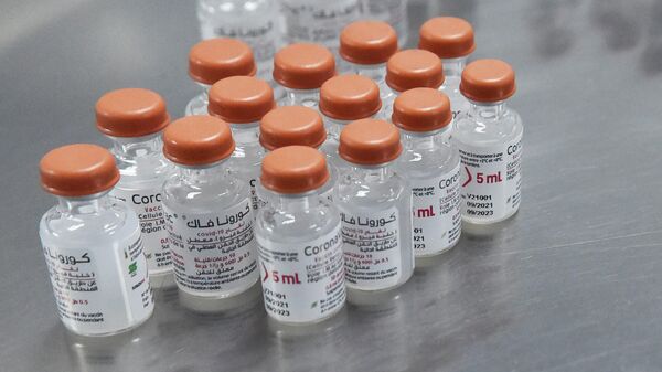 Frascos com doses da vacina CoronaVac, em foto tirada na Argélia, no dia 29 de setembro de 2021 (foto de arquivo) - Sputnik Brasil