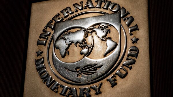 A logo do Fundo Monetário Internacional (FMI) em sua sede, Washington, nos Estados Unidos - Sputnik Brasil