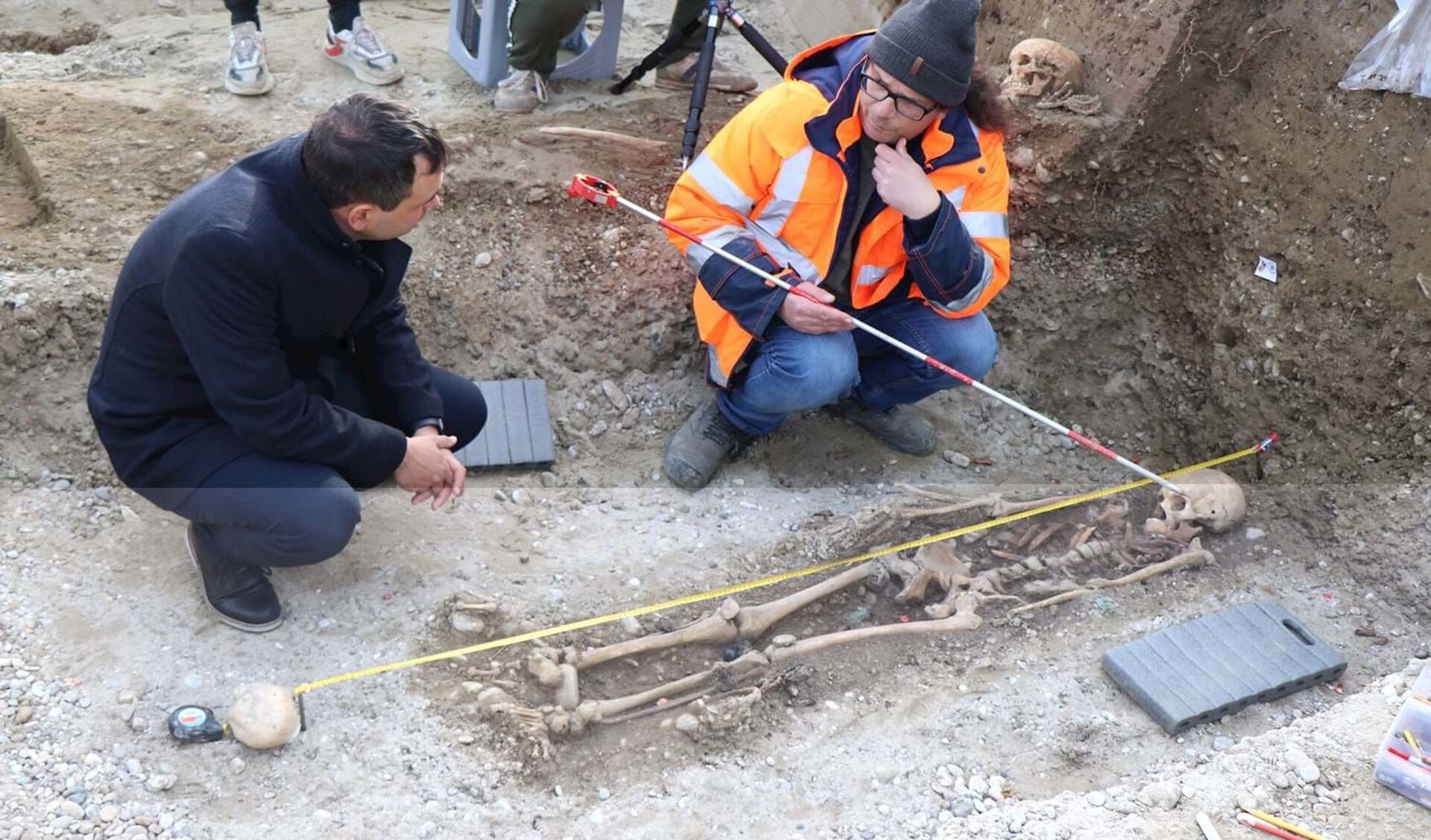 Esqueleto de mulher em sepultamento do século VI encontrado na Alemanha - Sputnik Brasil, 1920, 17.12.2021