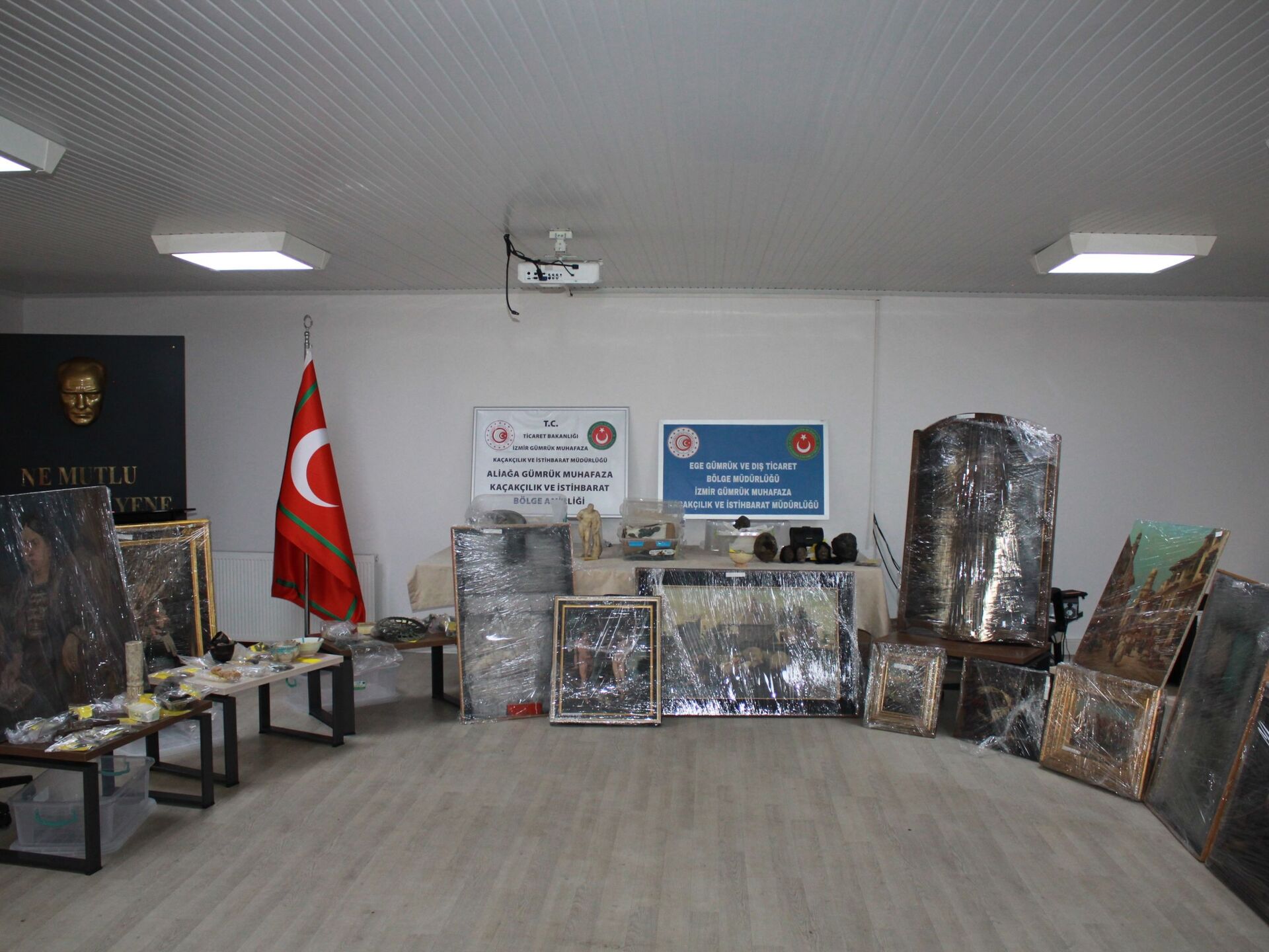 Artefatos históricos apresentados pelas autoridades da Turquia - Sputnik Brasil, 1920, 19.12.2021
