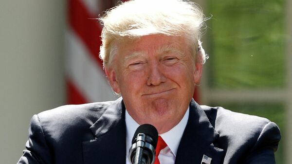 O presidente dos EUA, Donald Trump, durante evento, em Washington, nos EUA, no dia 1º de junho de 2017 - Sputnik Brasil