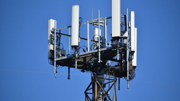 Torre de celular com tecnologia 5G (imagem de referência) - Sputnik Brasil