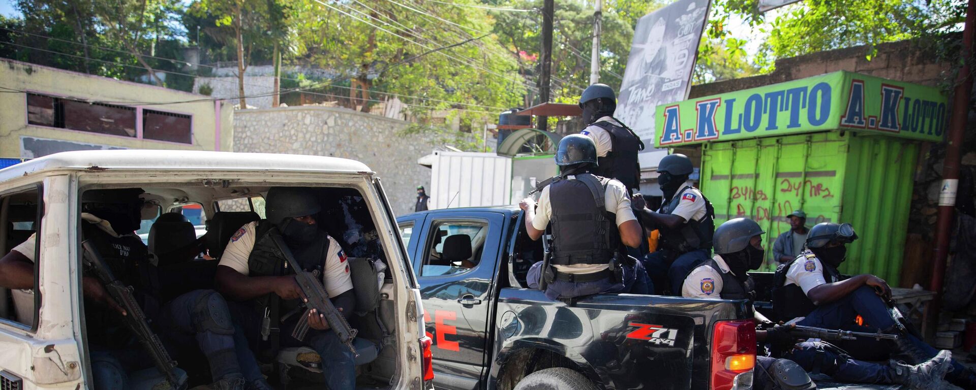 Polícia realiza ação contra gangues em Porto Príncipe, no Haiti, em janeiro de 2022 - Sputnik Brasil, 1920, 15.11.2023