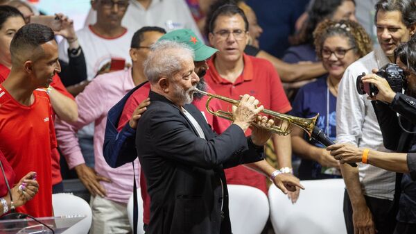 O ex-presidente Lula durante 7º Congresso Nacional do PT realizado na Casa de Portugal, em São Paulo, 19 de setembro de 2019 - Sputnik Brasil