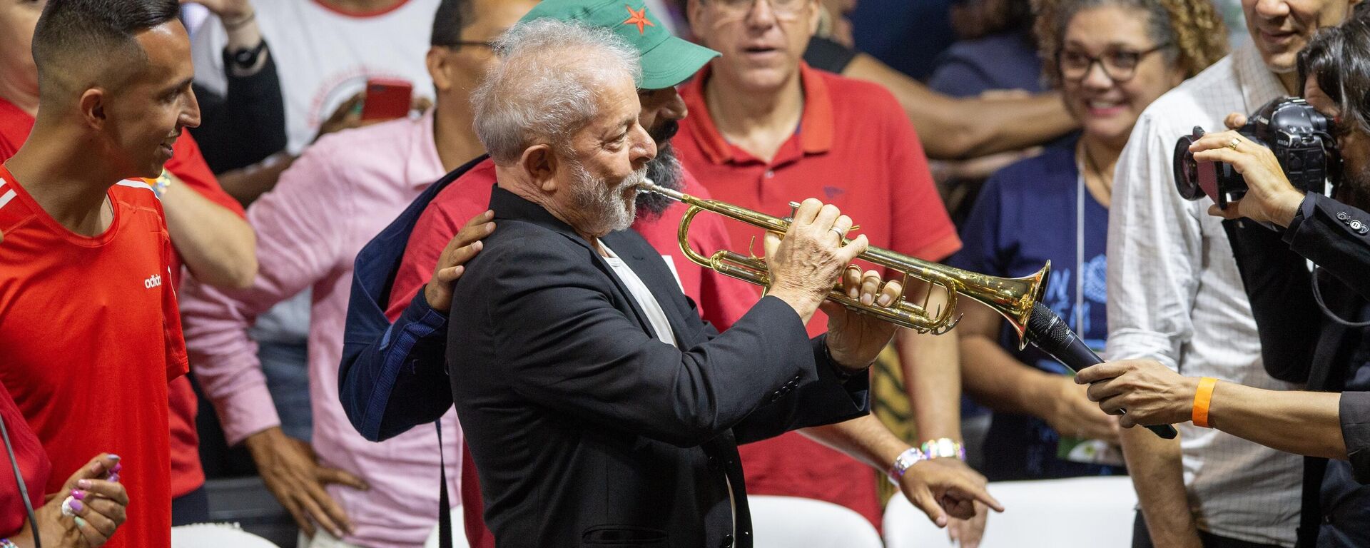 O ex-presidente Lula durante 7º Congresso Nacional do PT realizado na Casa de Portugal, em São Paulo, 19 de setembro de 2019 - Sputnik Brasil, 1920, 20.01.2022