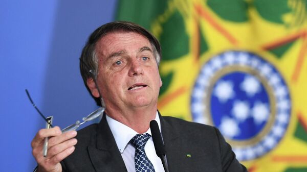 O presidente Jair Bolsonaro discursa durante cerimônia no Palácio do Planalto, em Brasília, em 7 de dezembro de 2021 - Sputnik Brasil