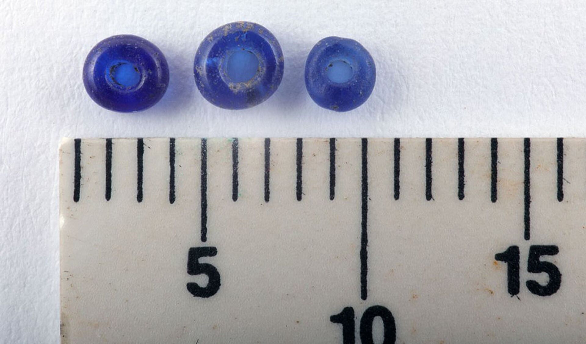 Miçangas minúsculas da Idade do Bronze encontradas na Escócia - Sputnik Brasil, 1920, 31.01.2022
