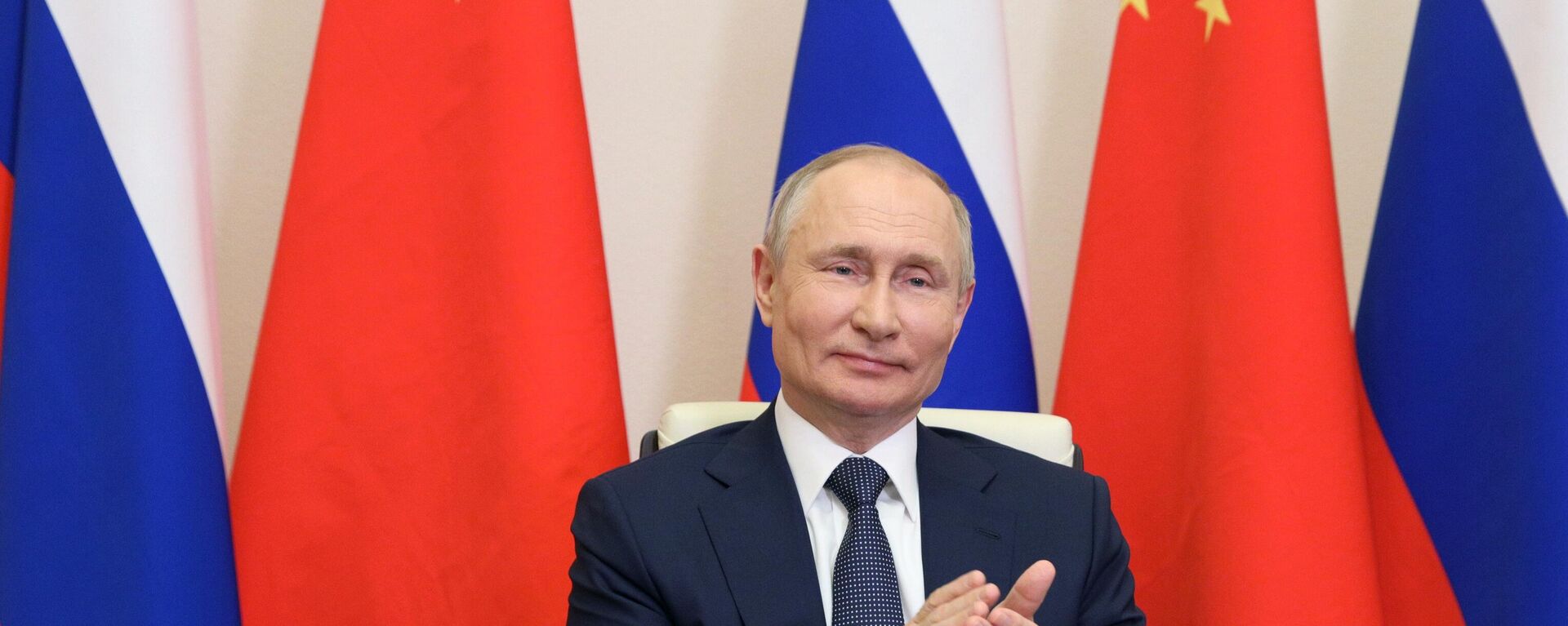 Presidente russo, Vladimir Putin, durante videoconferência sobre cooperação Rússia-China no âmbito da energia nuclear, 19 de maio de 2021 - Sputnik Brasil, 1920, 04.02.2022